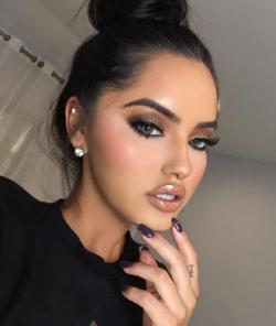 rechoohair's picture